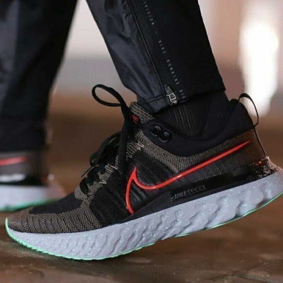 NEW NIKE React Infinity Run Flyknit 2 Running Shoe - Picture 3 of 12